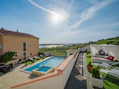Successful Airbnb property: Melandura by Interhome in Dinjiška