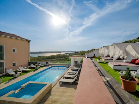 Successful Airbnb property: Melandura by Interhome in Dinjiška