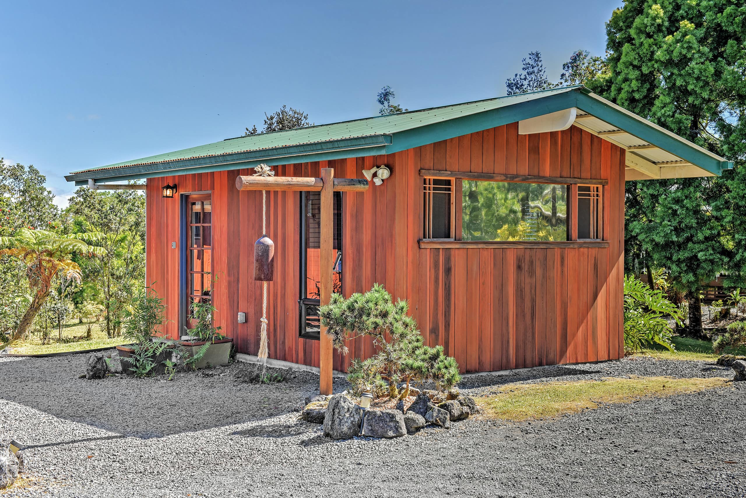 Cozy Volcano Studio w/ Phenomenal Rainforest Views - Main photo