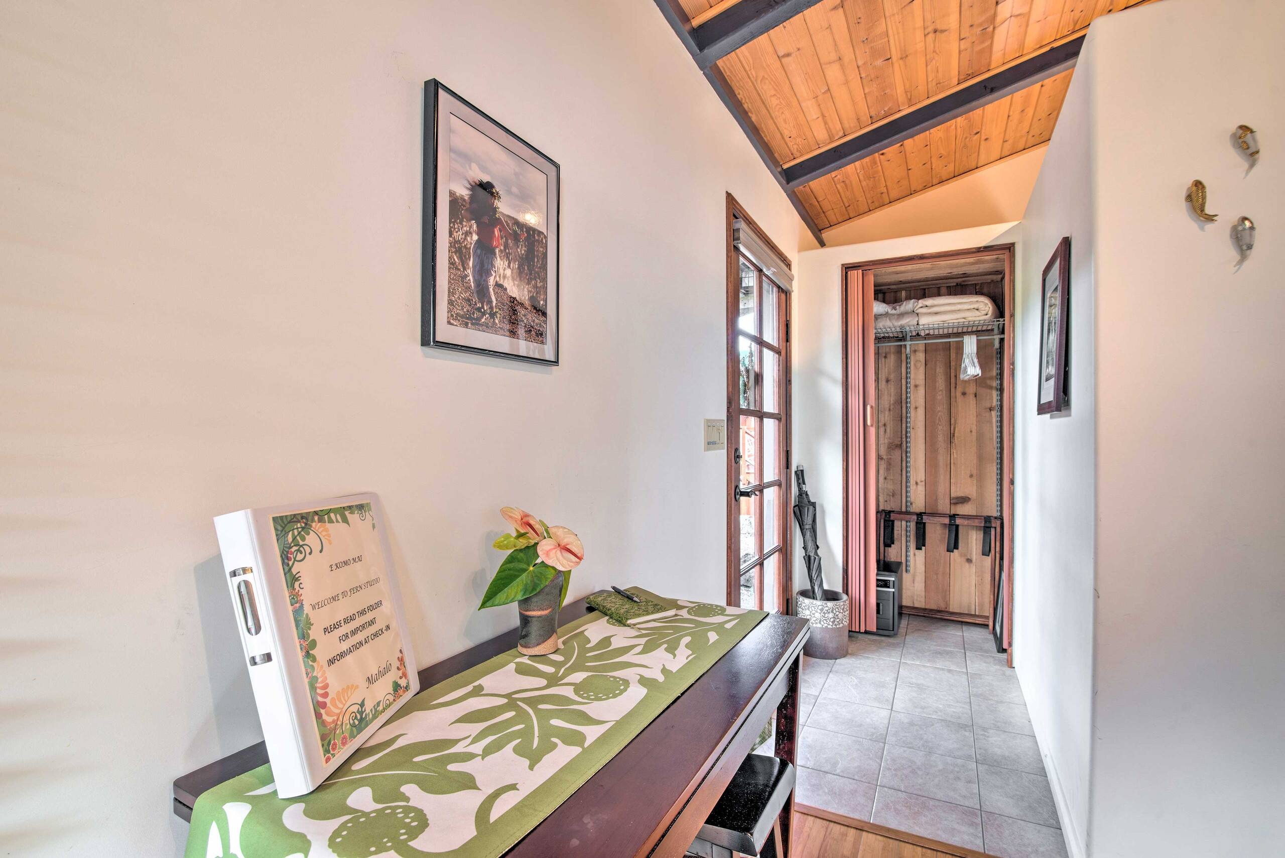 Cozy Volcano Studio w/ Phenomenal Rainforest Views - Photo 16