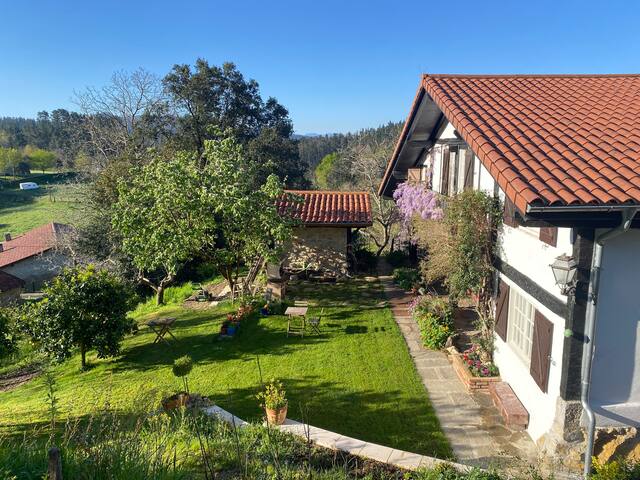 Suartehouse. Basque farmhouse in Urdaibai. 5B. gallery image 5
