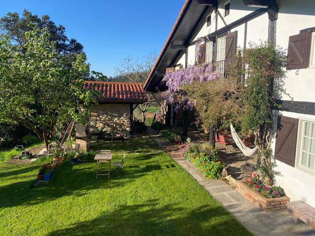 Suartehouse. Basque farmhouse in Urdaibai. 5B. gallery image 2