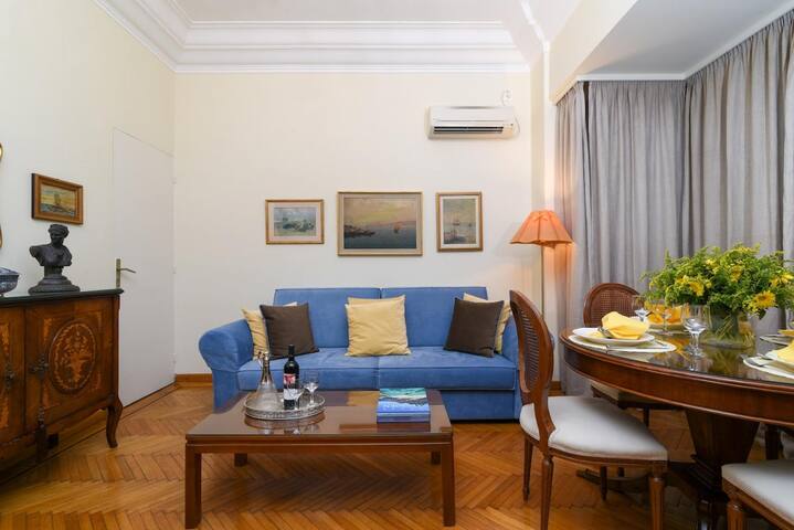 Classy Apartment in the Heart of Athens gallery image 3