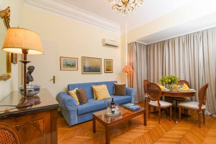 Classy Apartment in the Heart of Athens gallery image 2