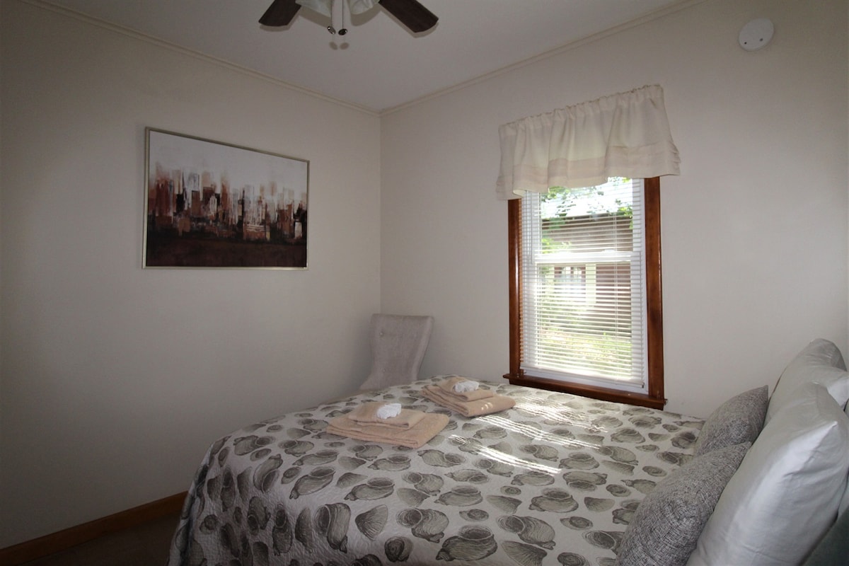 غرفة النوم رقم2