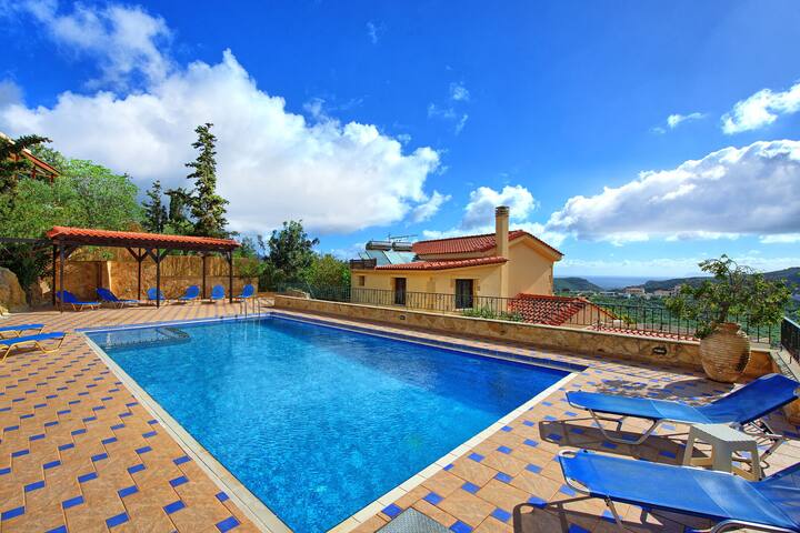 Villa sevi grande – seaside villa rental in crete, gallery image 5