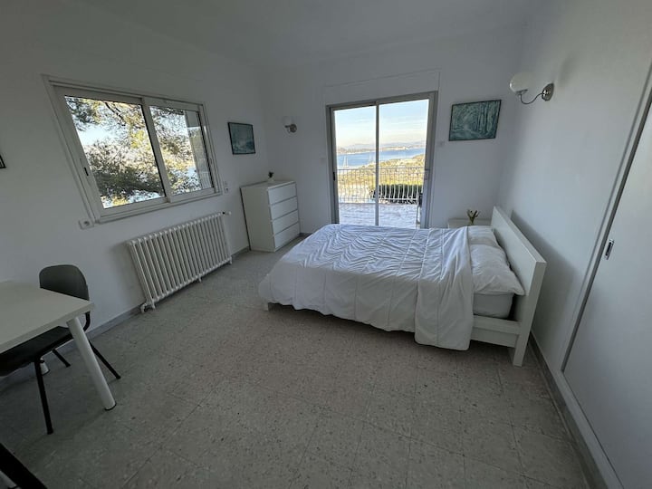 საძინებელი 1