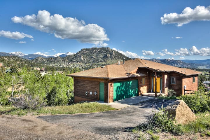 Estes Park Property Management managed Airbnb listing 3