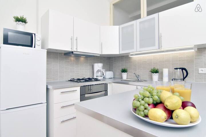 Mila – 4 Br 2 Ba 4 min walk from Wenceslas Square gallery image 5