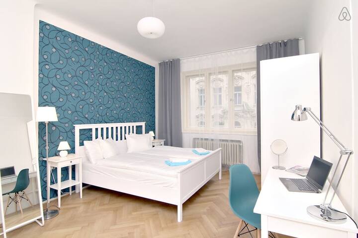 Mila – 4 Br 2 Ba 4 min walk from Wenceslas Square gallery image 2