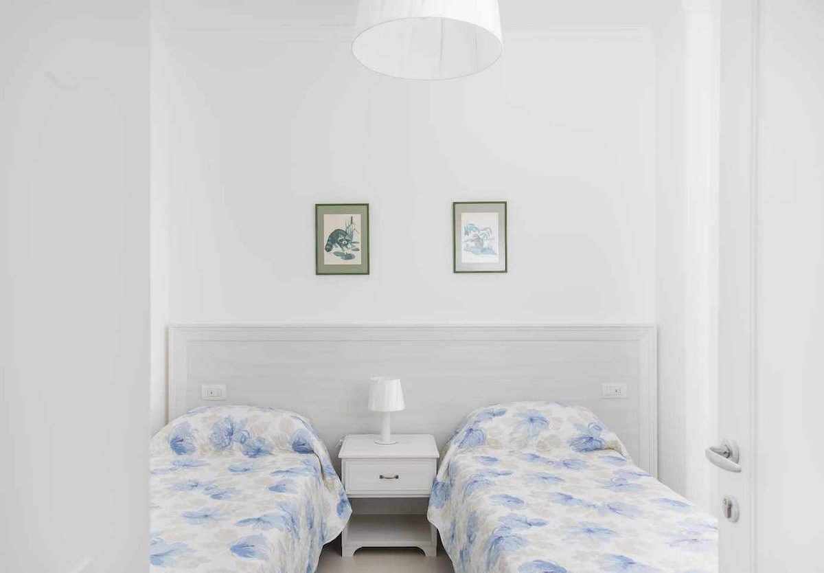 Villa Palma — view 3