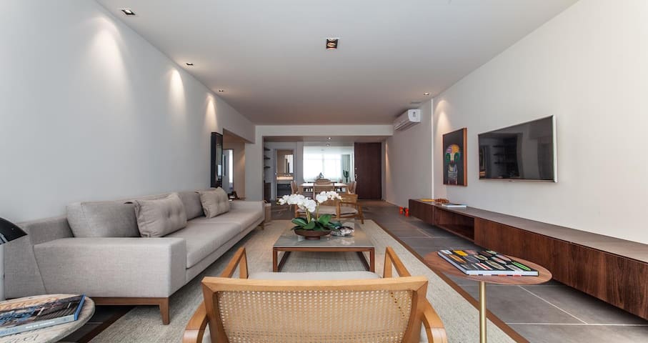 Modern 2-bedroom apartment in Ipanema 059