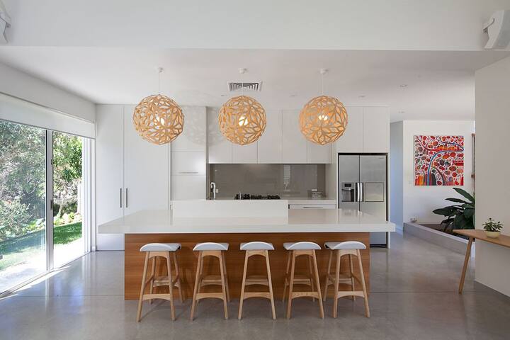 White Sands Beach House – great family home gallery image 2