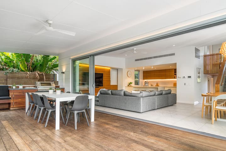 Beach Houses Of Byron managed Airbnb listing 3