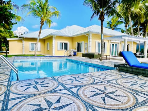 Sprat Bay Luxury Villa