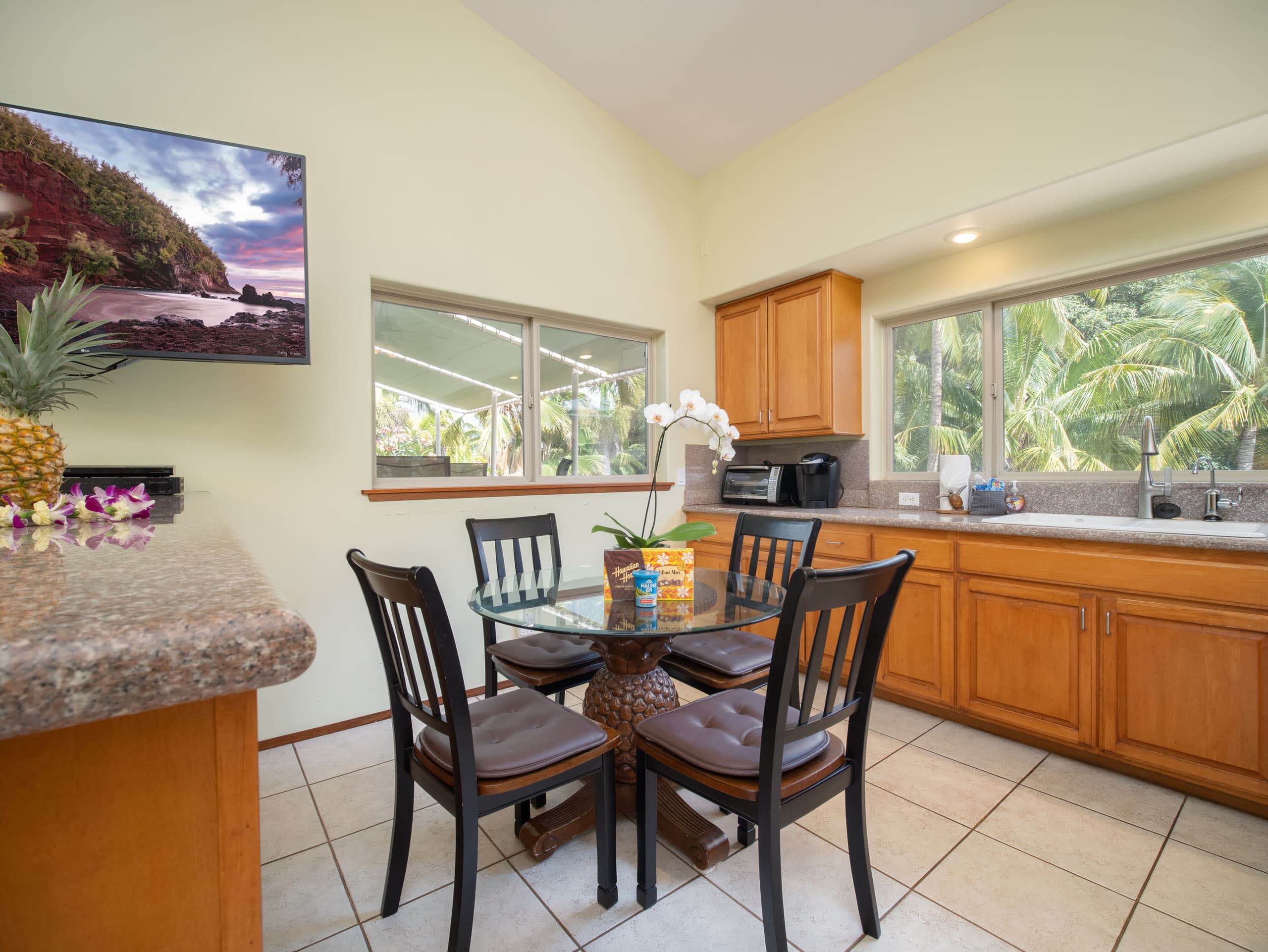 Home in Kihei · ★4.88 · 2 bedrooms · 3 beds · 2 baths - Image 22