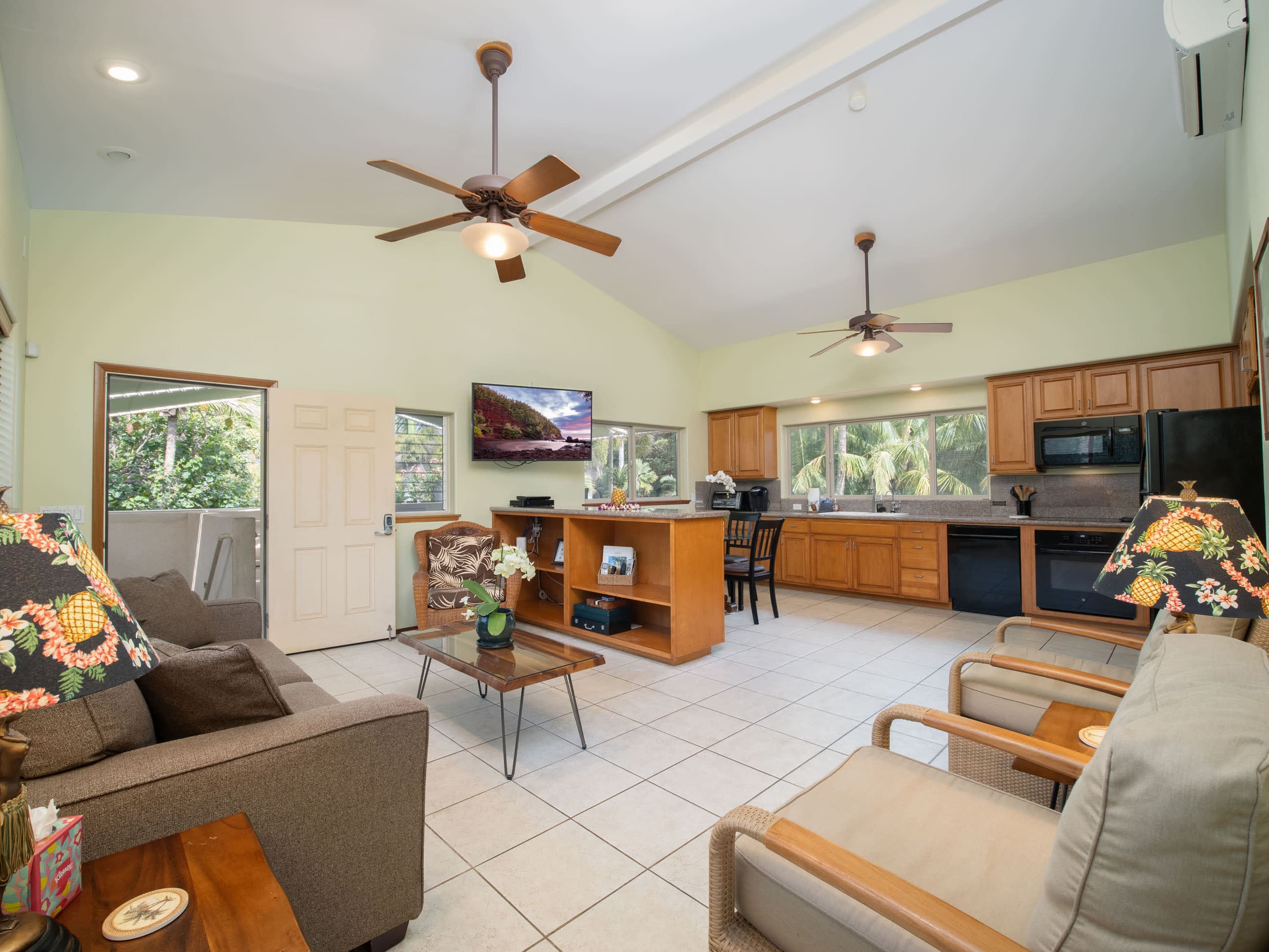 Home in Kihei · ★4.88 · 2 bedrooms · 3 beds · 2 baths - Image 17
