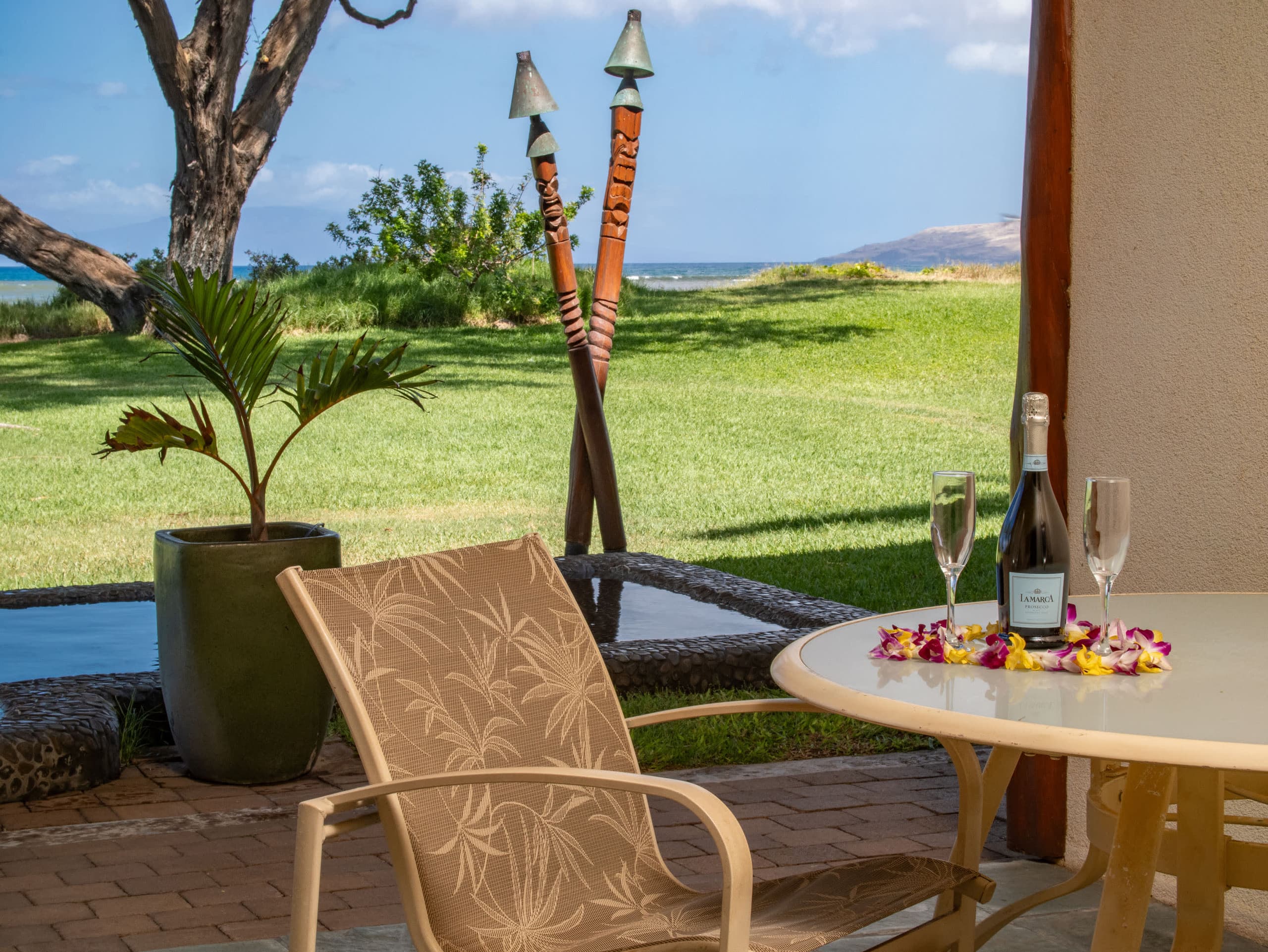 Home in Kihei · ★4.98 · 1 bedroom · 2 beds · 1 bath - Image 1