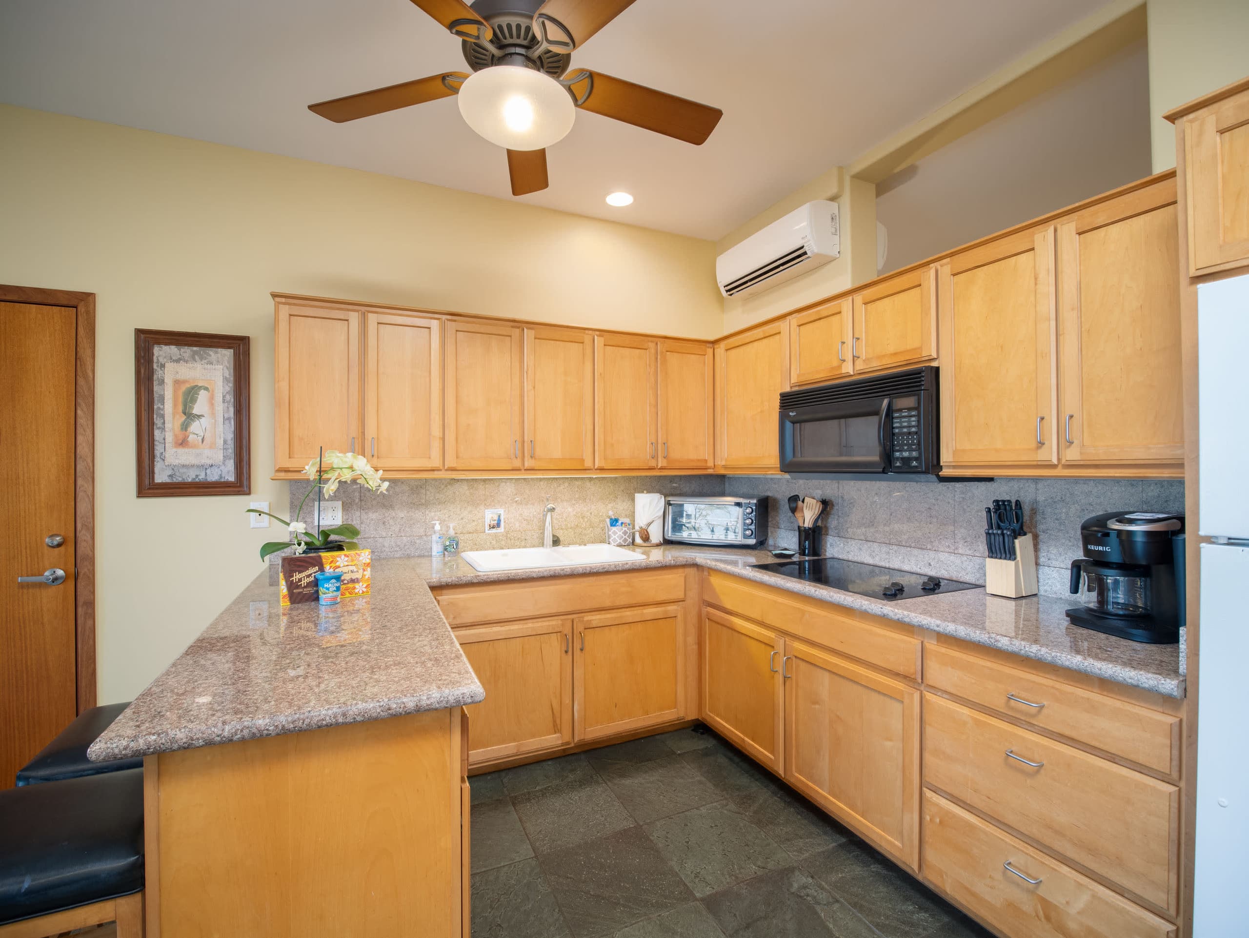 Home in Kihei · ★4.98 · 1 bedroom · 2 beds · 1 bath - Image 10