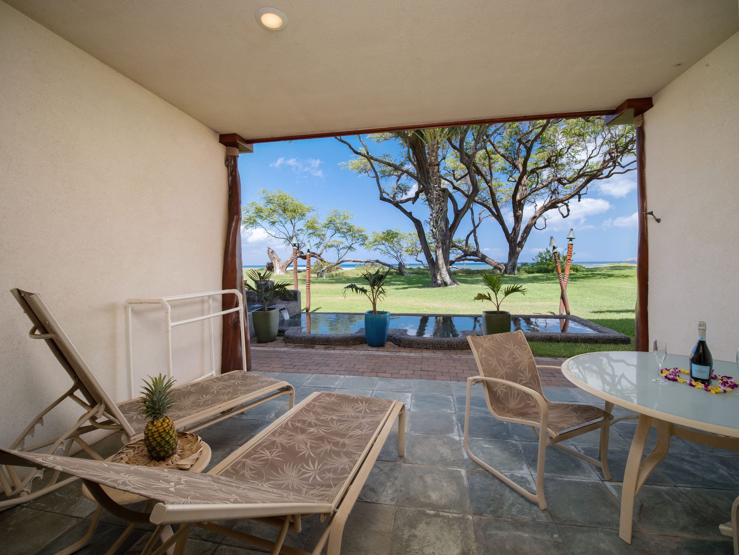 Home in Kihei · ★4.98 · 1 bedroom · 2 beds · 1 bath - Image 2
