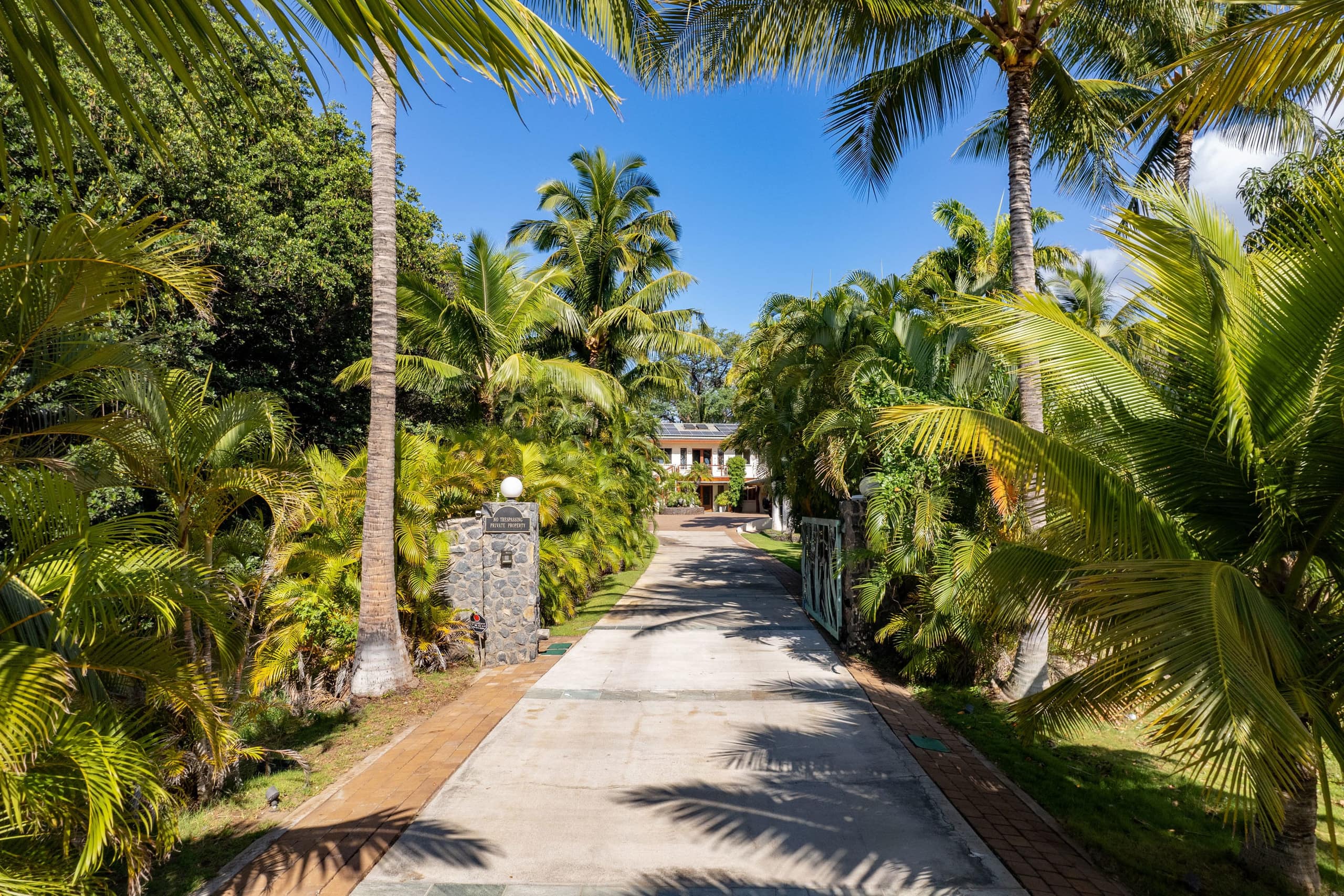 Home in Kihei · ★4.93 · 1 bedroom · 2 beds · 1 bath - Image 32
