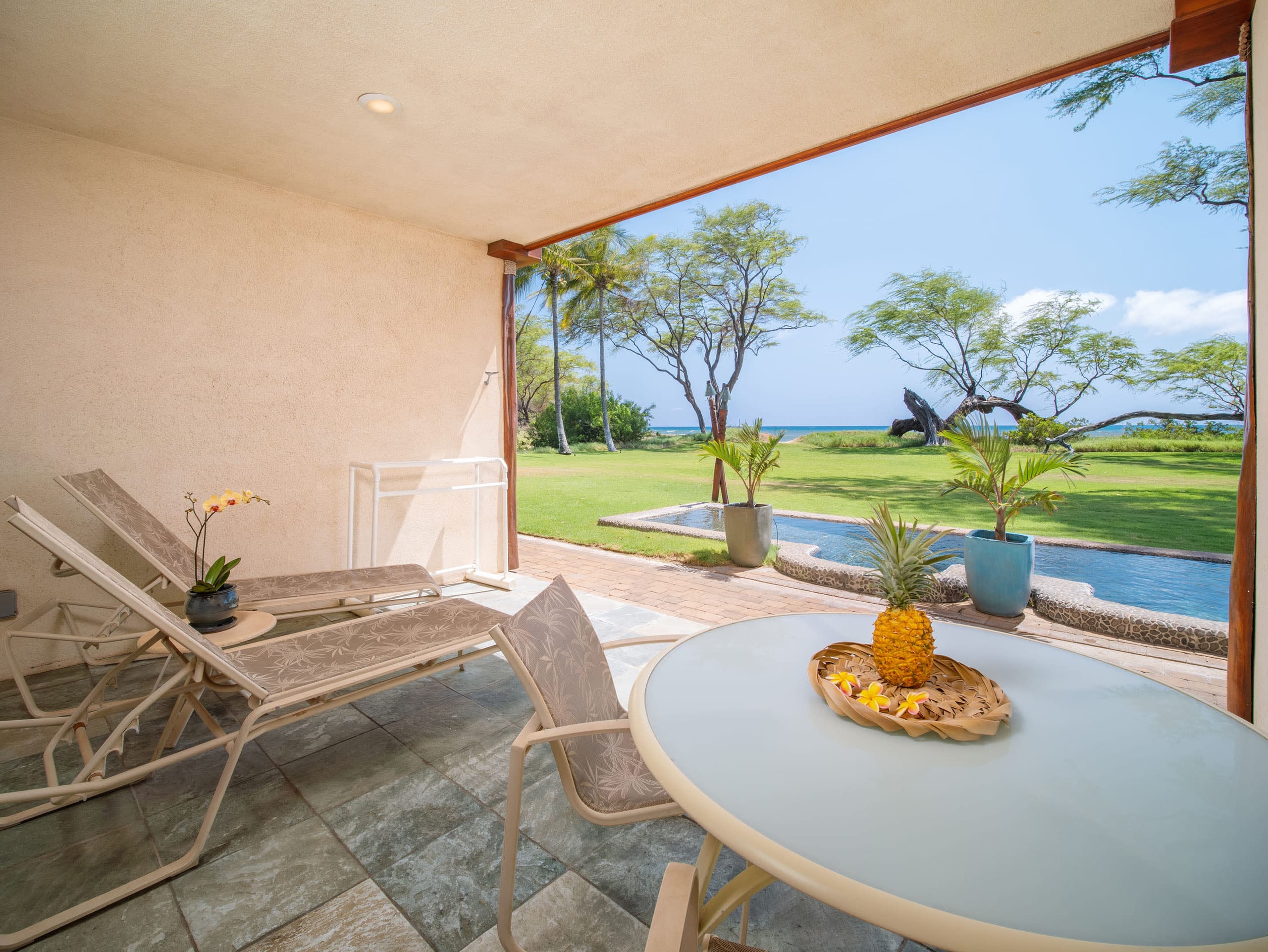 Home in Kihei · ★4.93 · 1 bedroom · 2 beds · 1 bath - Image 8