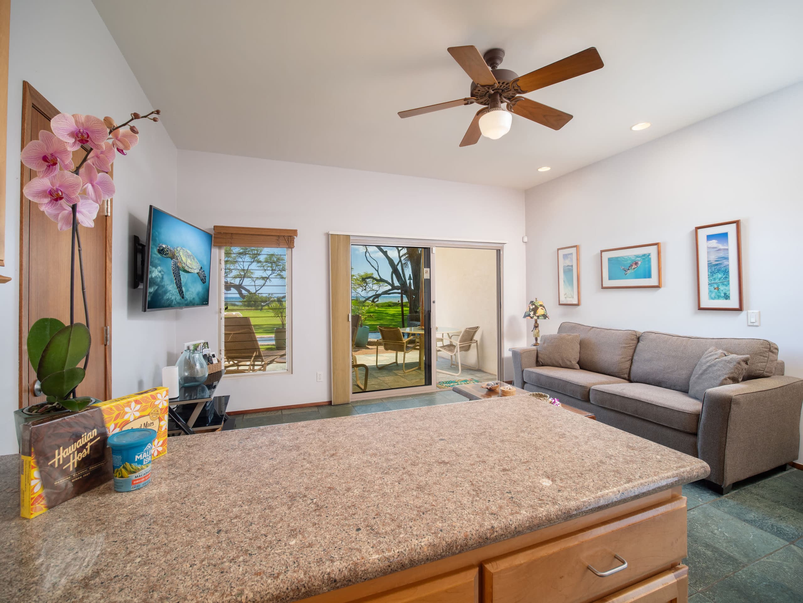 Home in Kihei · ★4.91 · 1 bedroom · 2 beds · 1 bath - Image 13