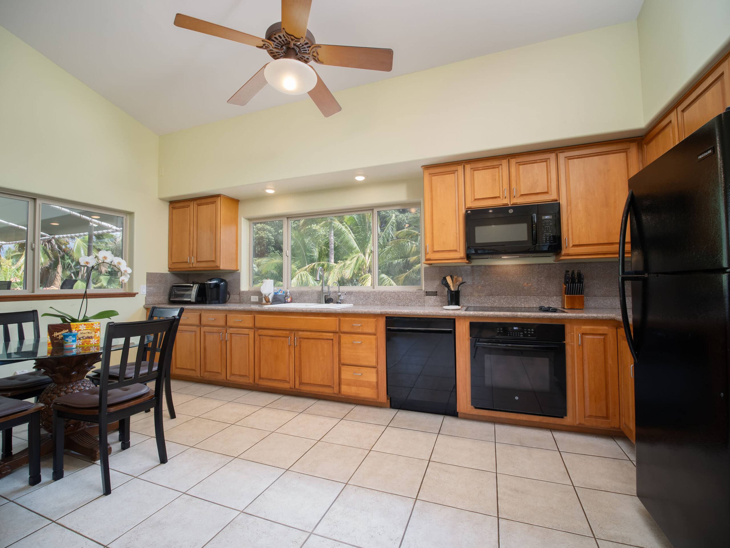Home in Kihei · ★5.0 · 2 bedrooms · 3 beds · 2 baths - Image 10