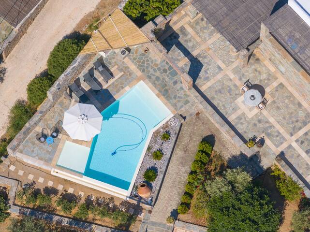 Relax Joy Villa – Easy Beach Access 150m Away gallery image 5