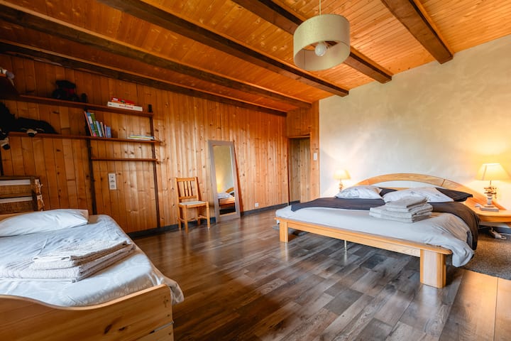 Spavaća soba br. 1 na katu