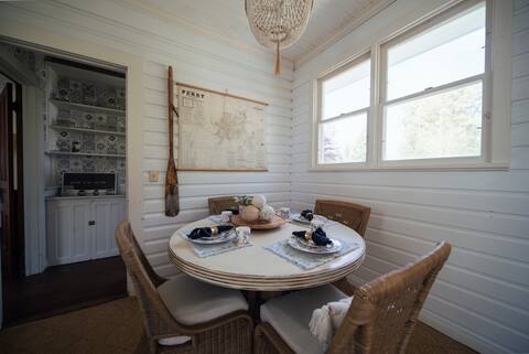 Lake Haus near Letchworth|Sunrises|Waterfront Dock