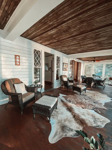 Waterfront Lake House • Dock + Golf Nearby