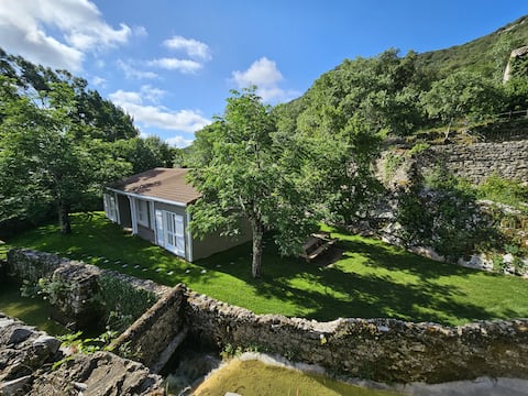 Domaine de Bagard - Gîte le Rocher 110m² 9/14 p