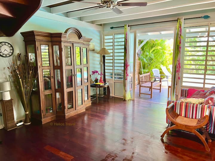 Дневната соба и терасата