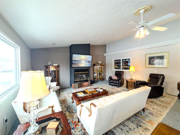 Lake Erie’s Hidden Gem Awaits You In Marblehead! - Put-in-Bay, OH