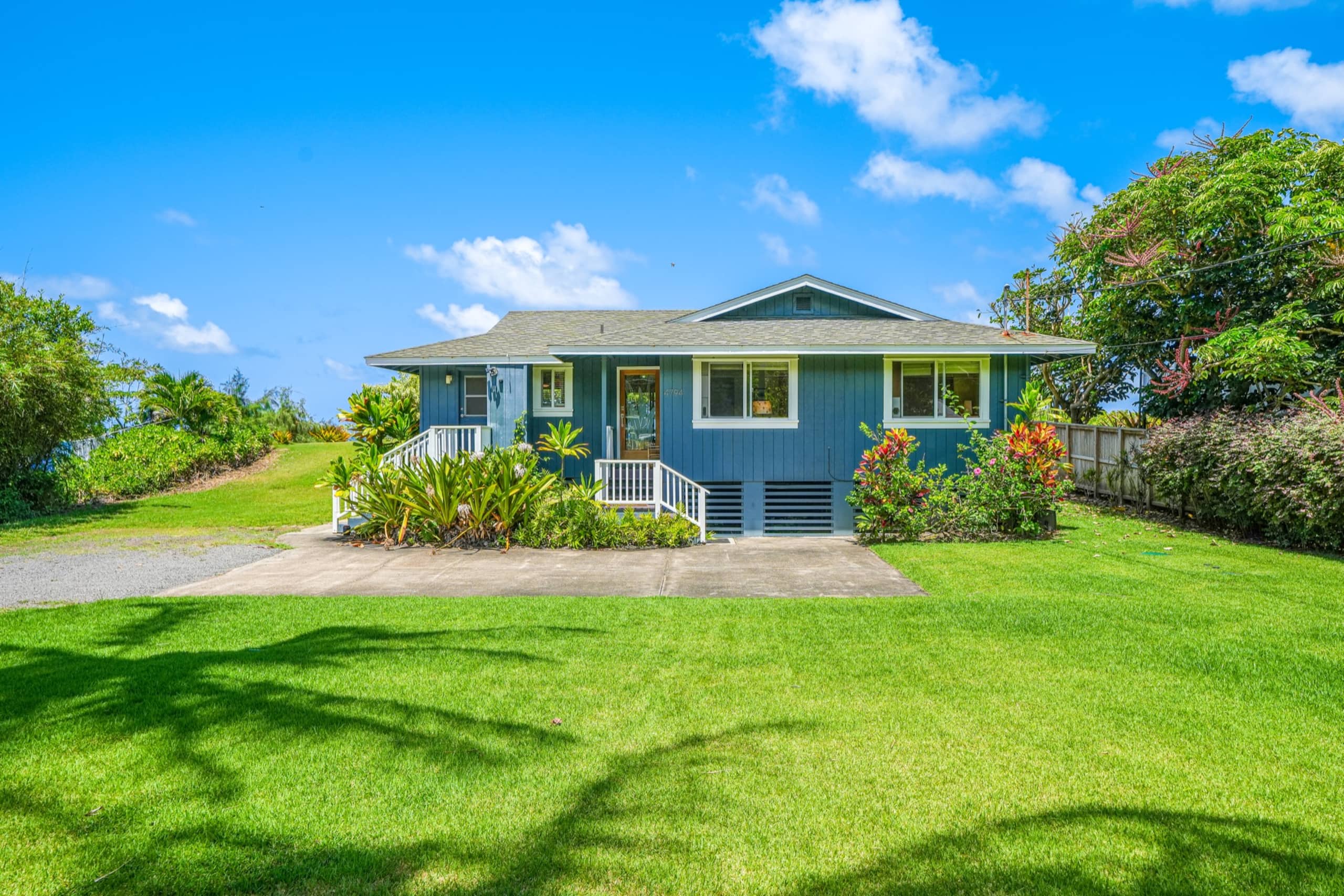 Home in Anahola · ★5.0 · 3 bedrooms · 4 beds · 2.5 baths - Photo 38