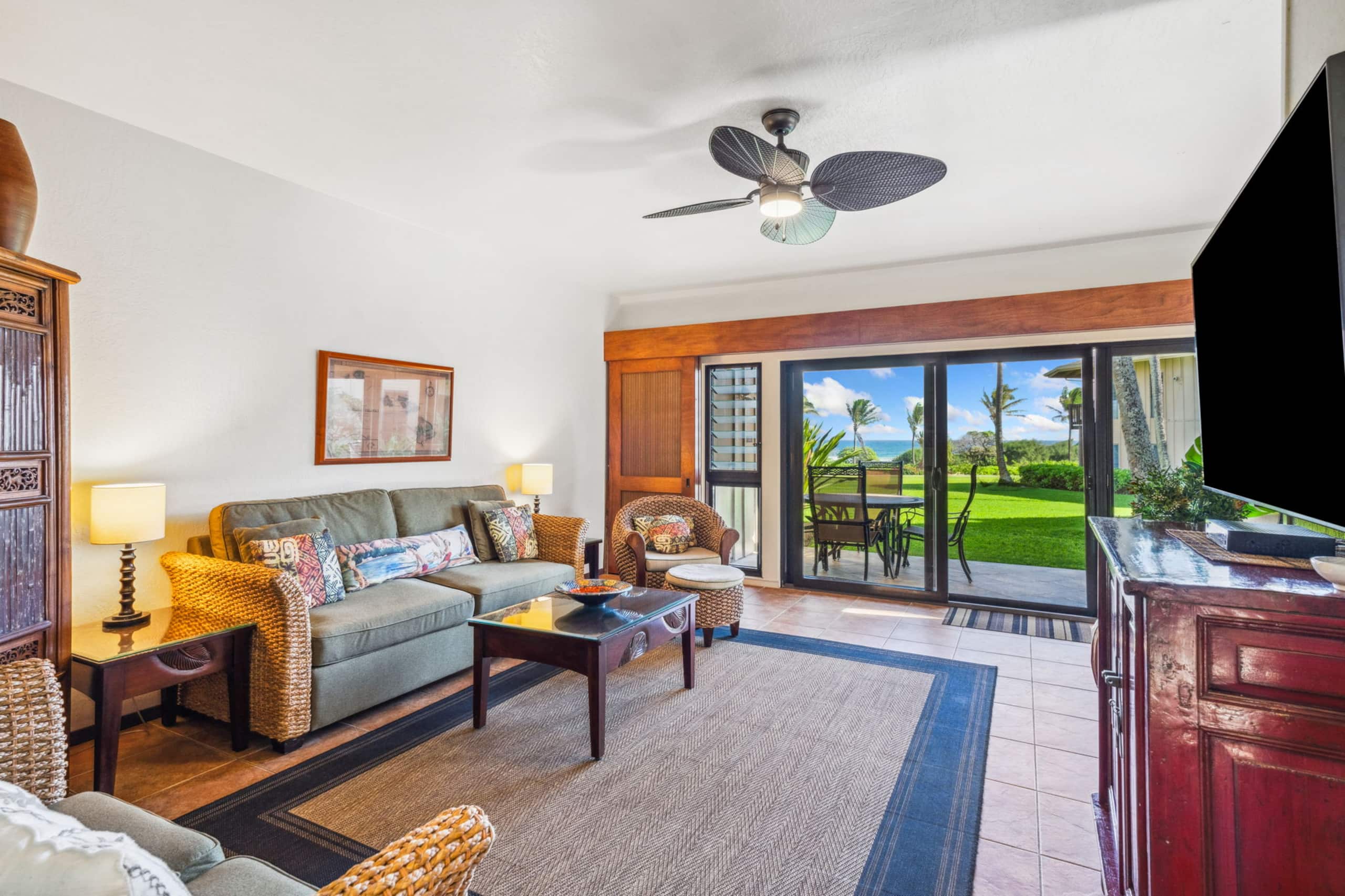 Kaha Lani Resort 114, Ocean View, Steps to Beach - Photo 3