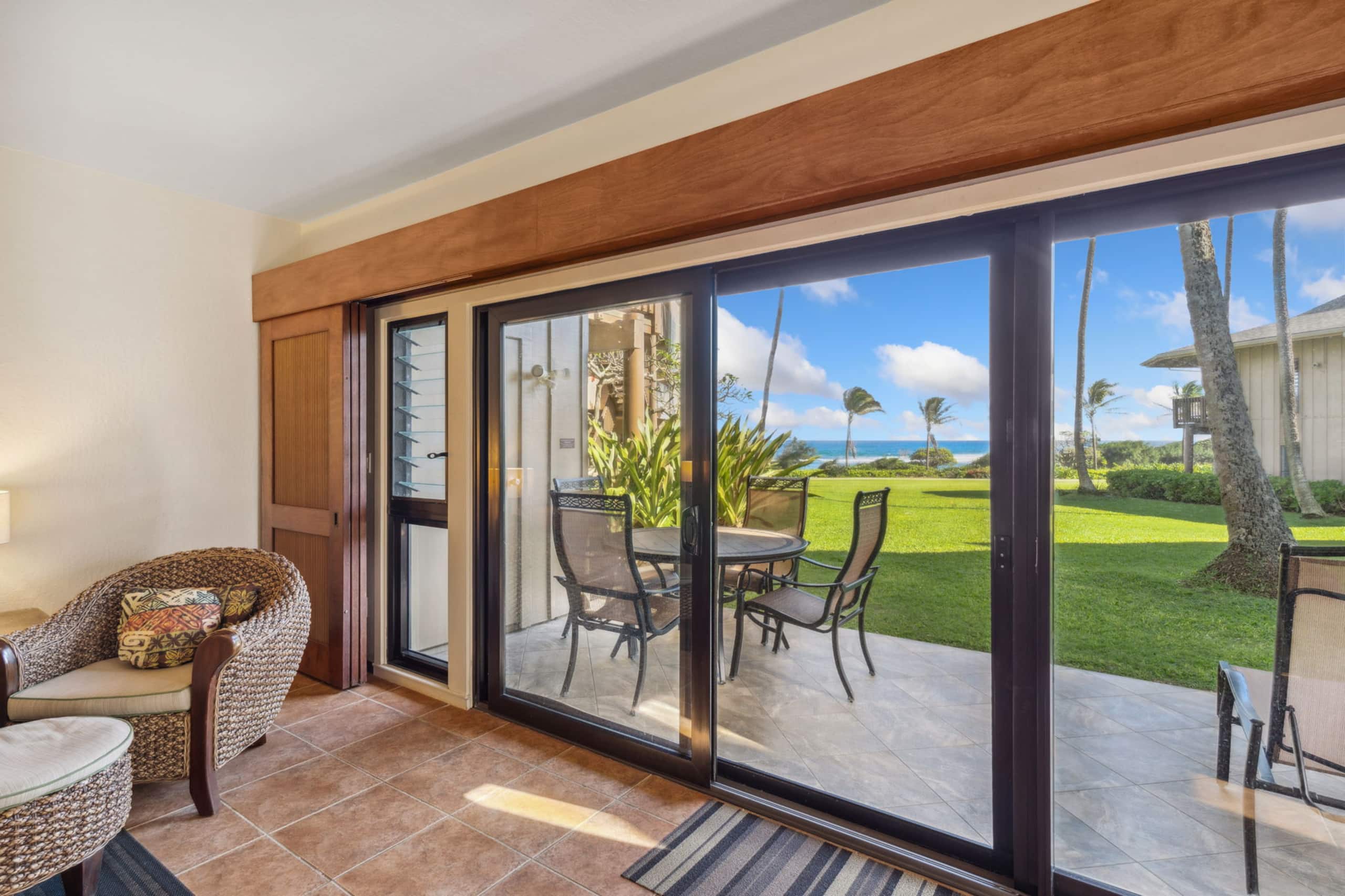 Kaha Lani Resort 114, Ocean View, Steps to Beach - Photo 10