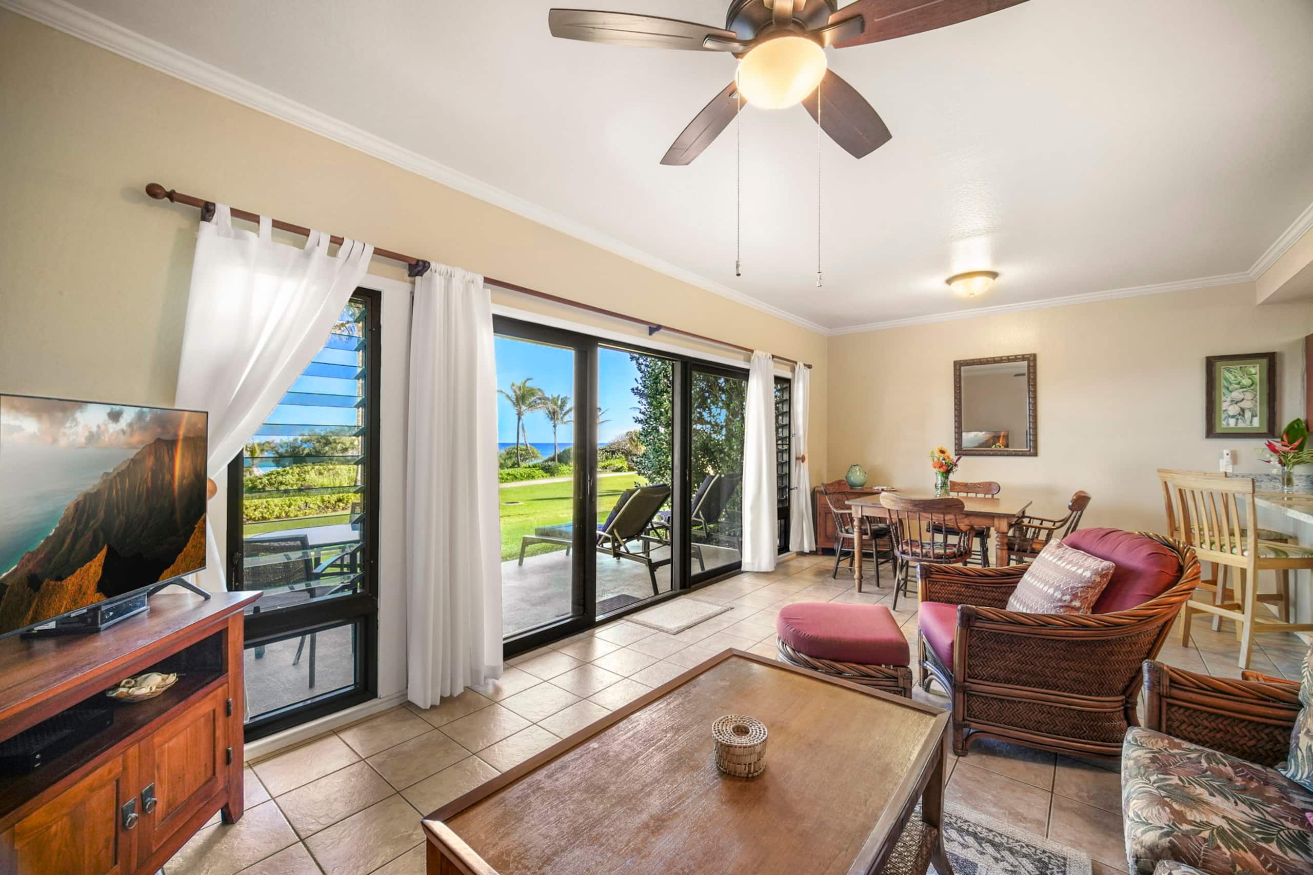 Kaha Lani 121, Oceanfront, Walk to Beach - Photo 6