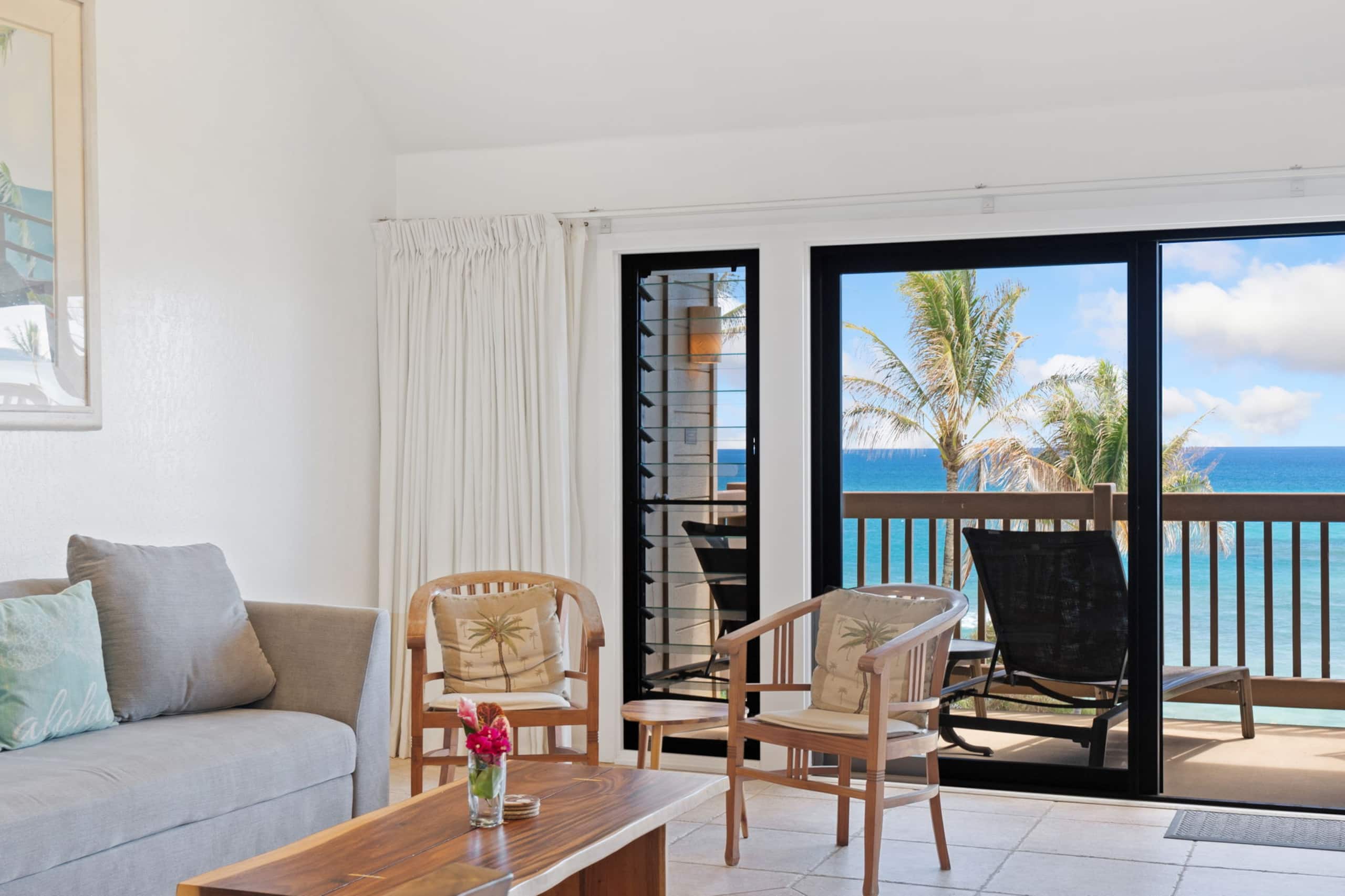 Condo in Lihue · ★4.77 · 1 bedroom · 2 beds · 1.5 baths - Image 6