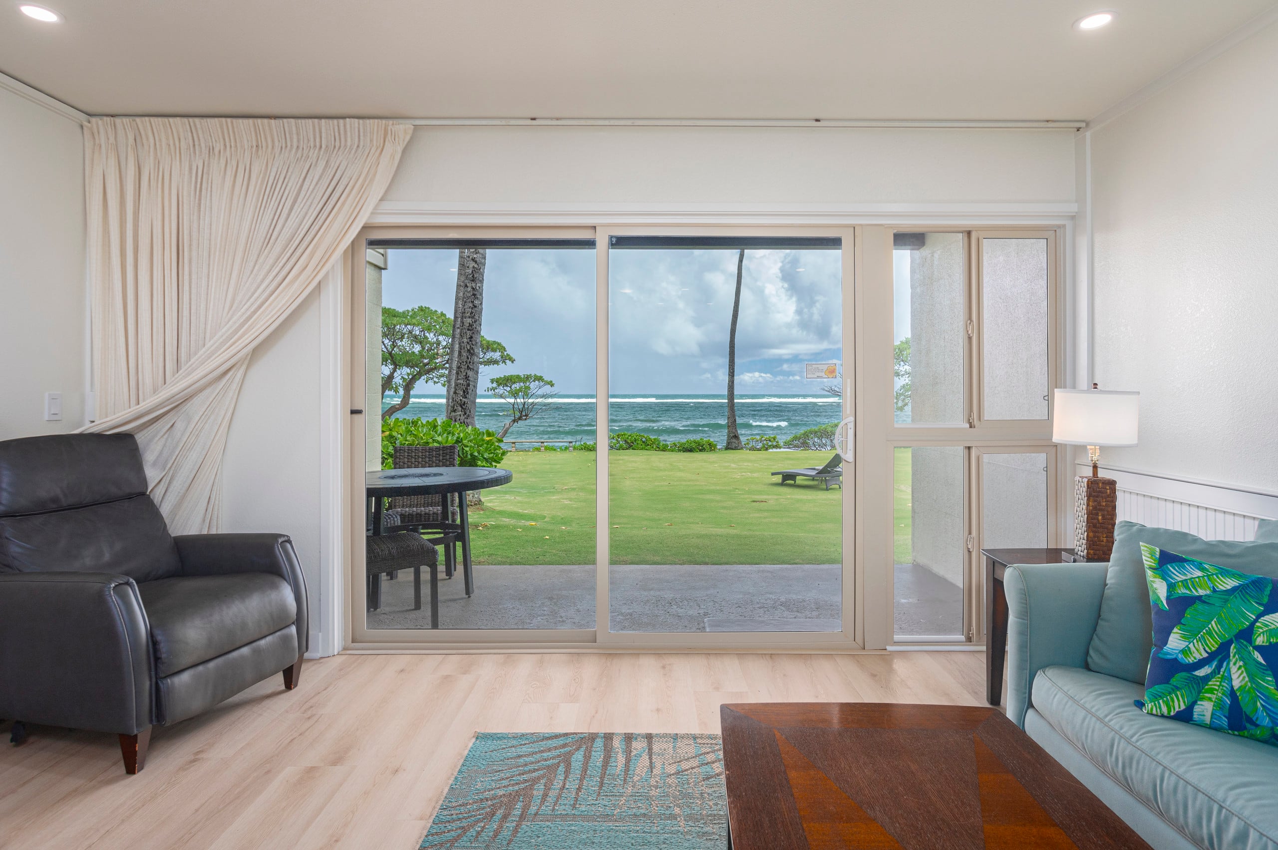 Kapaa Shore Resort 106, Oceanfront, Walk to Beach - Photo 7