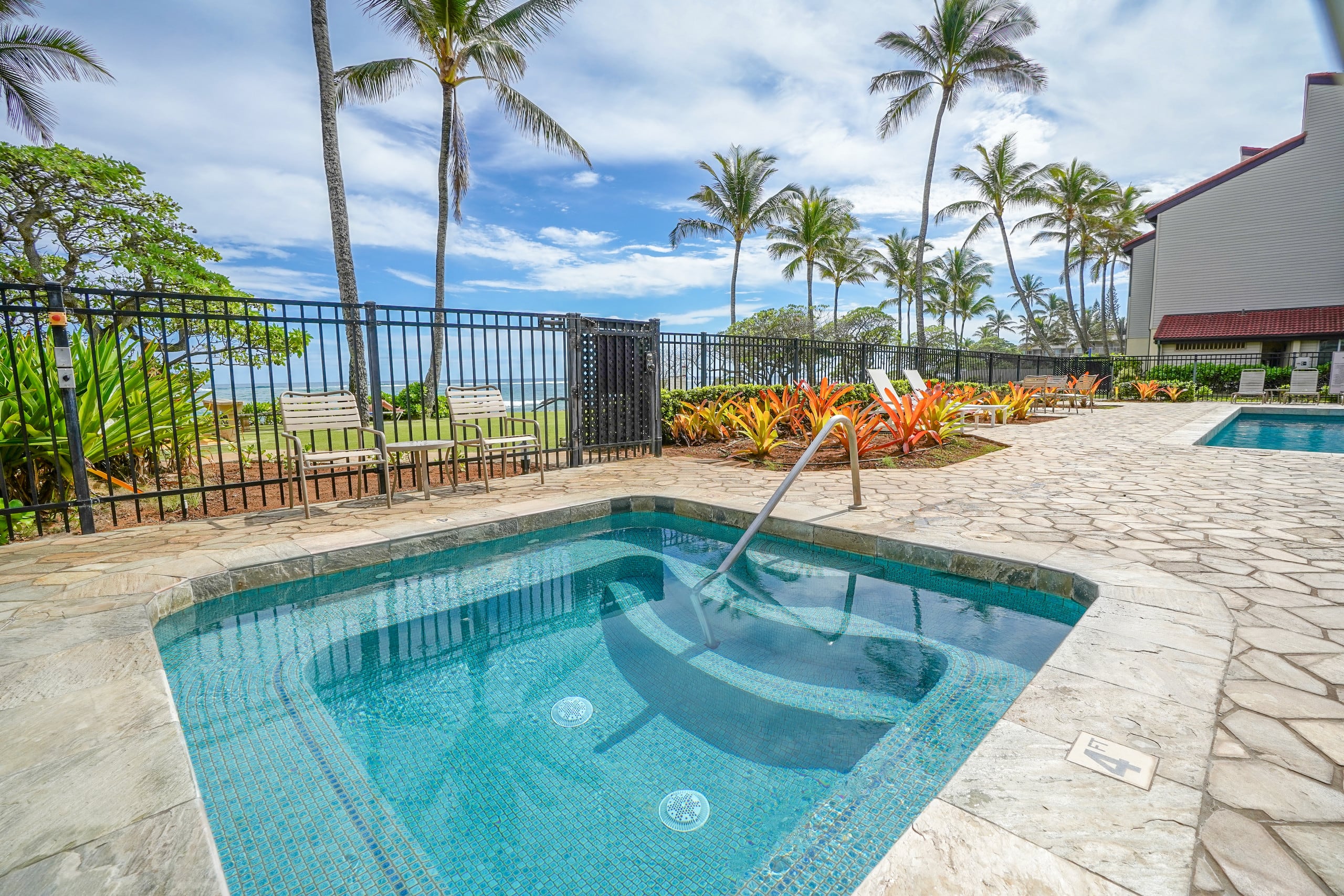 Kapaa Shore Resort 106, Oceanfront, Walk to Beach - Photo 33