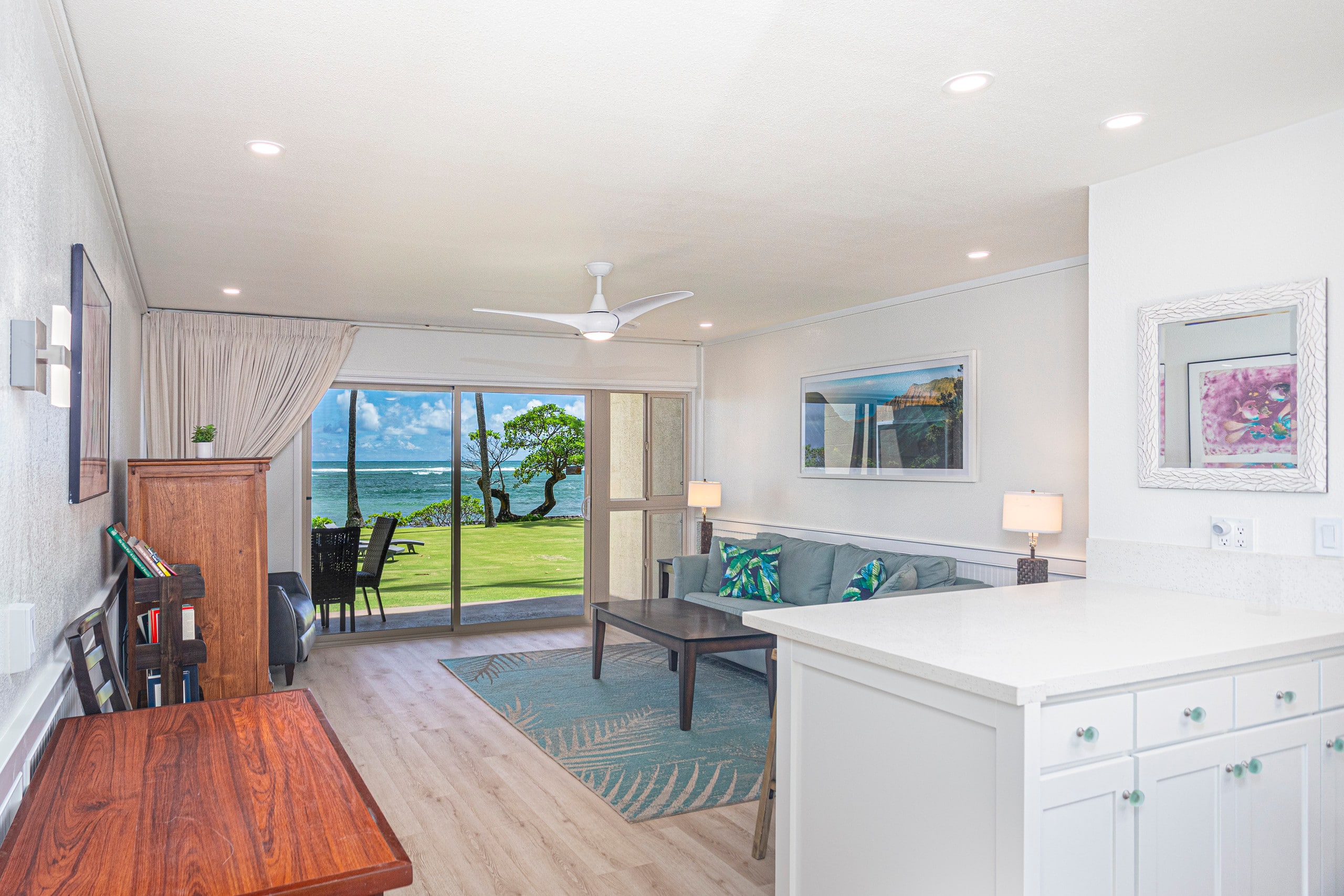 Kapaa Shore Resort 106, Oceanfront, Walk to Beach - Photo 4