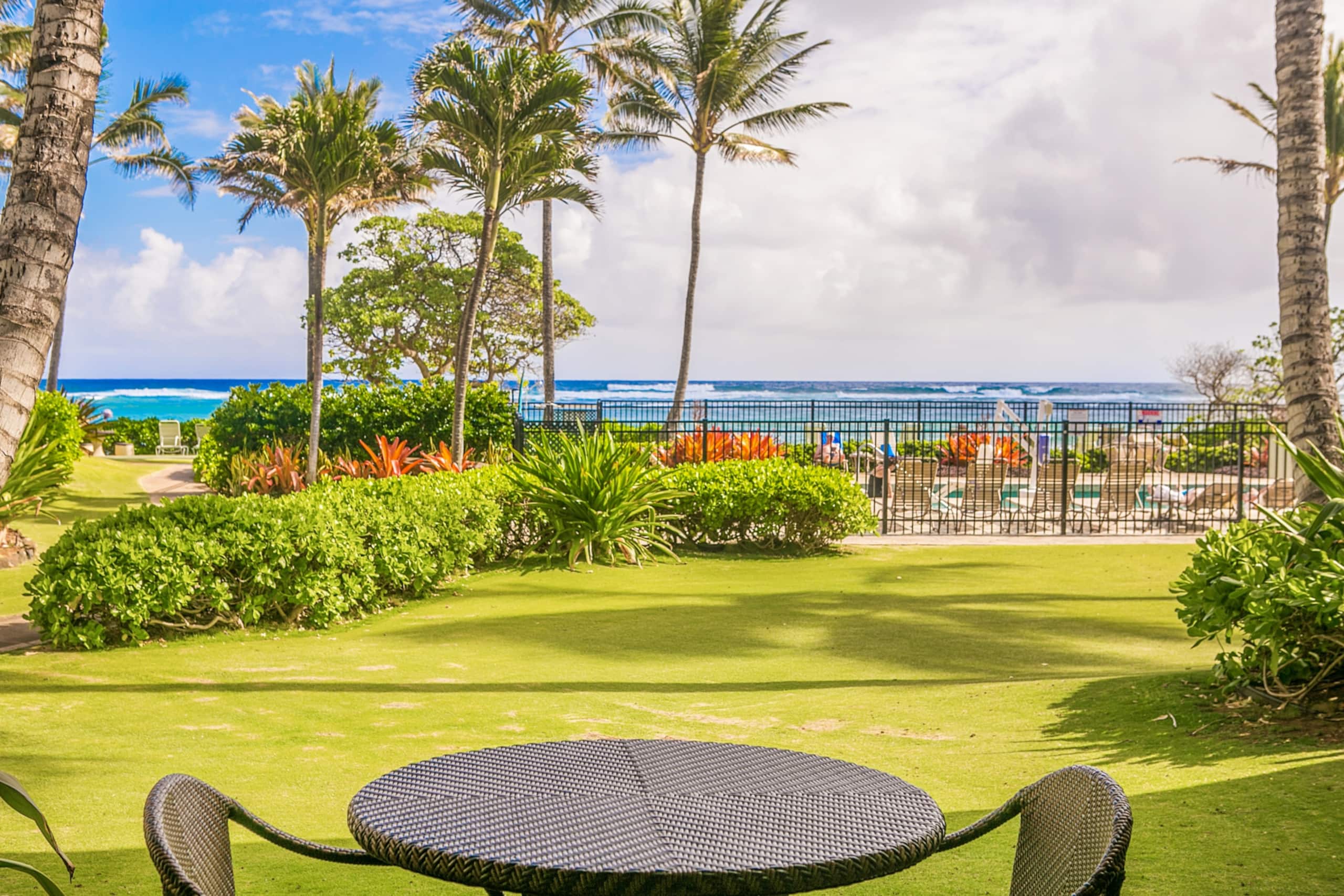 Kapaa Shore Resort 118, Ocean View, Walk to Town - Photo 1