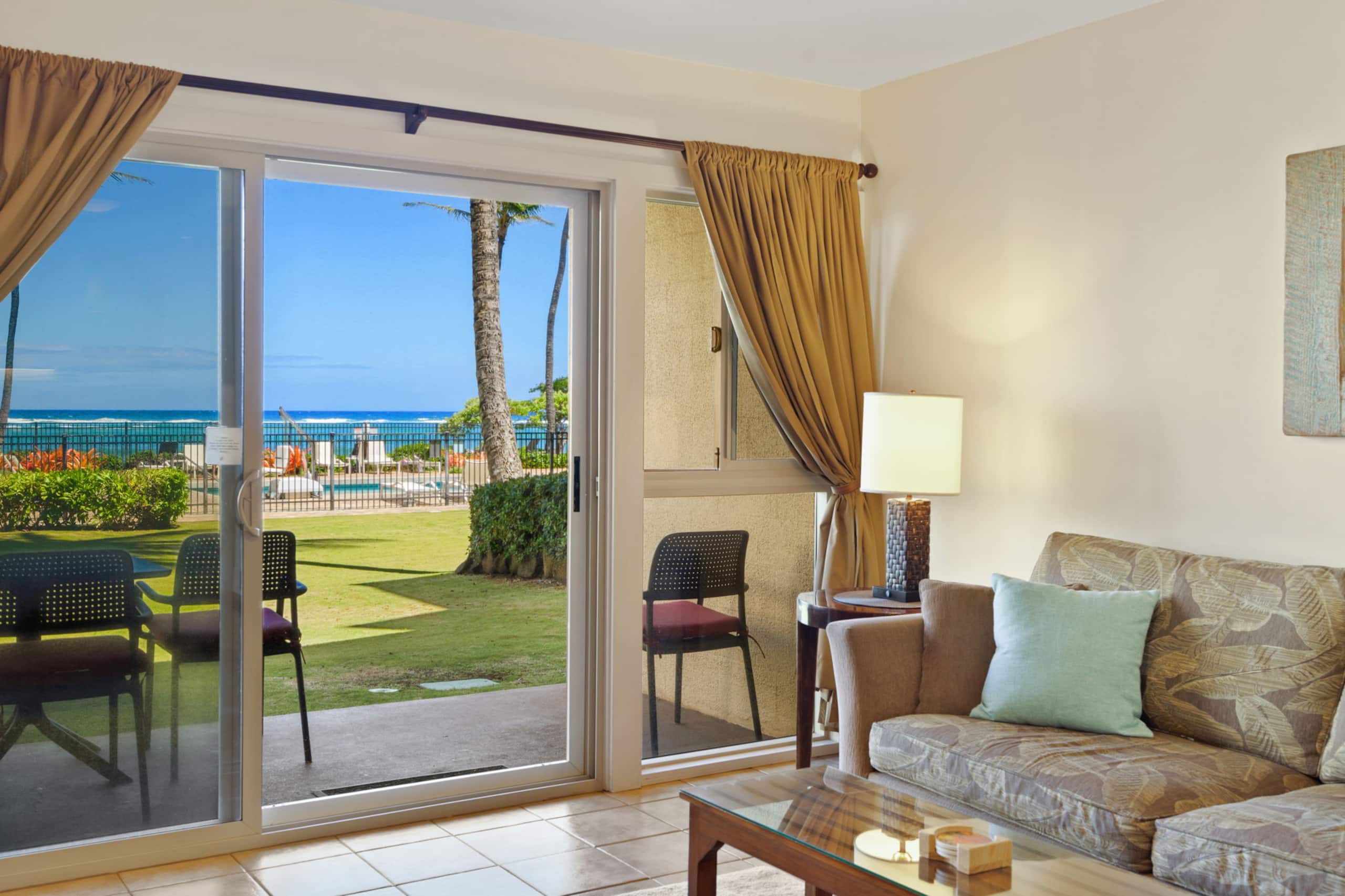 Kapaa Shore Resort 118, Ocean View, Walk to Town - Photo 4