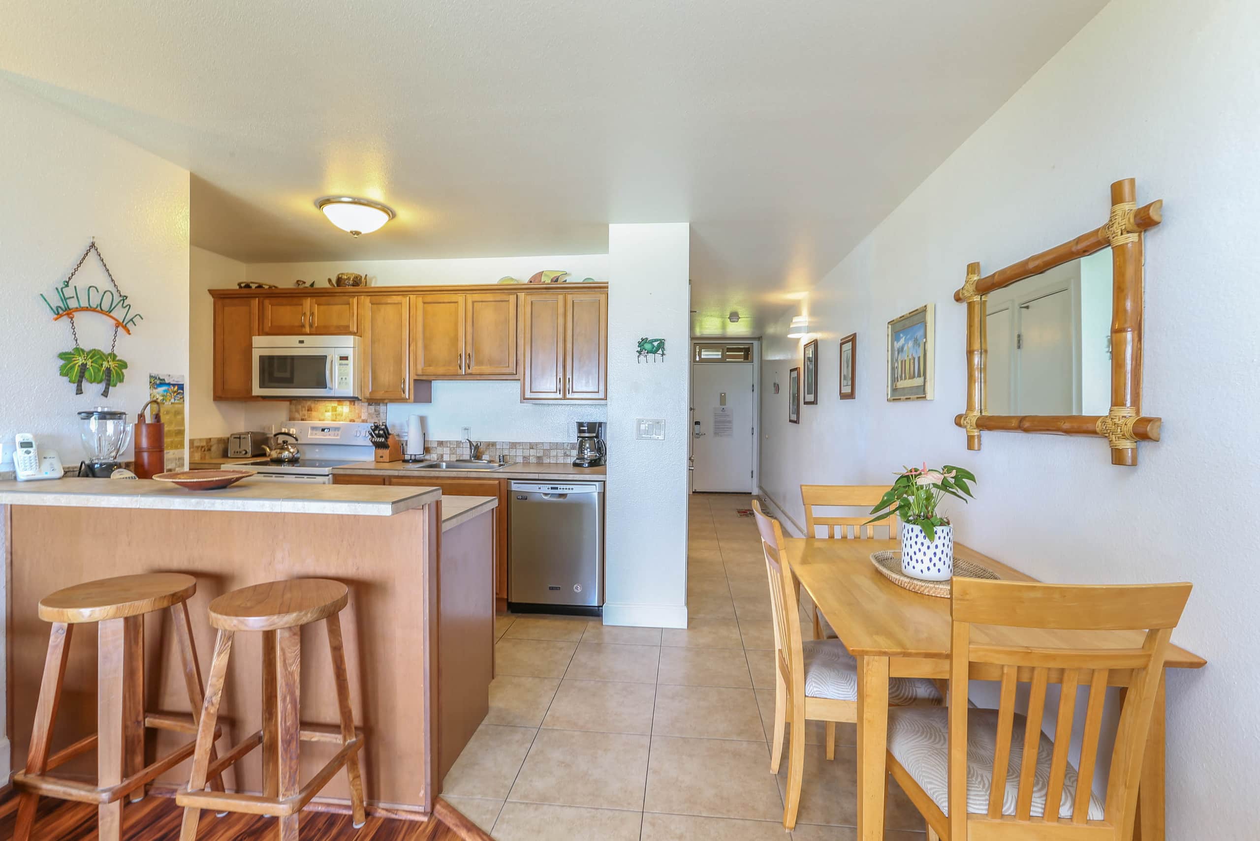 Kapaa Shore Resort 202, Oceanfront, Walk to Beach - Photo 11