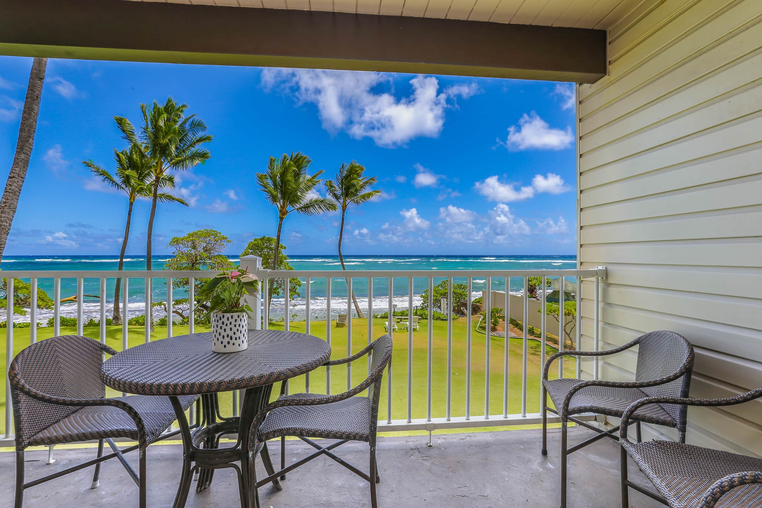 Kapaa Shore Resort 202, Oceanfront, Walk to Beach - Photo 15