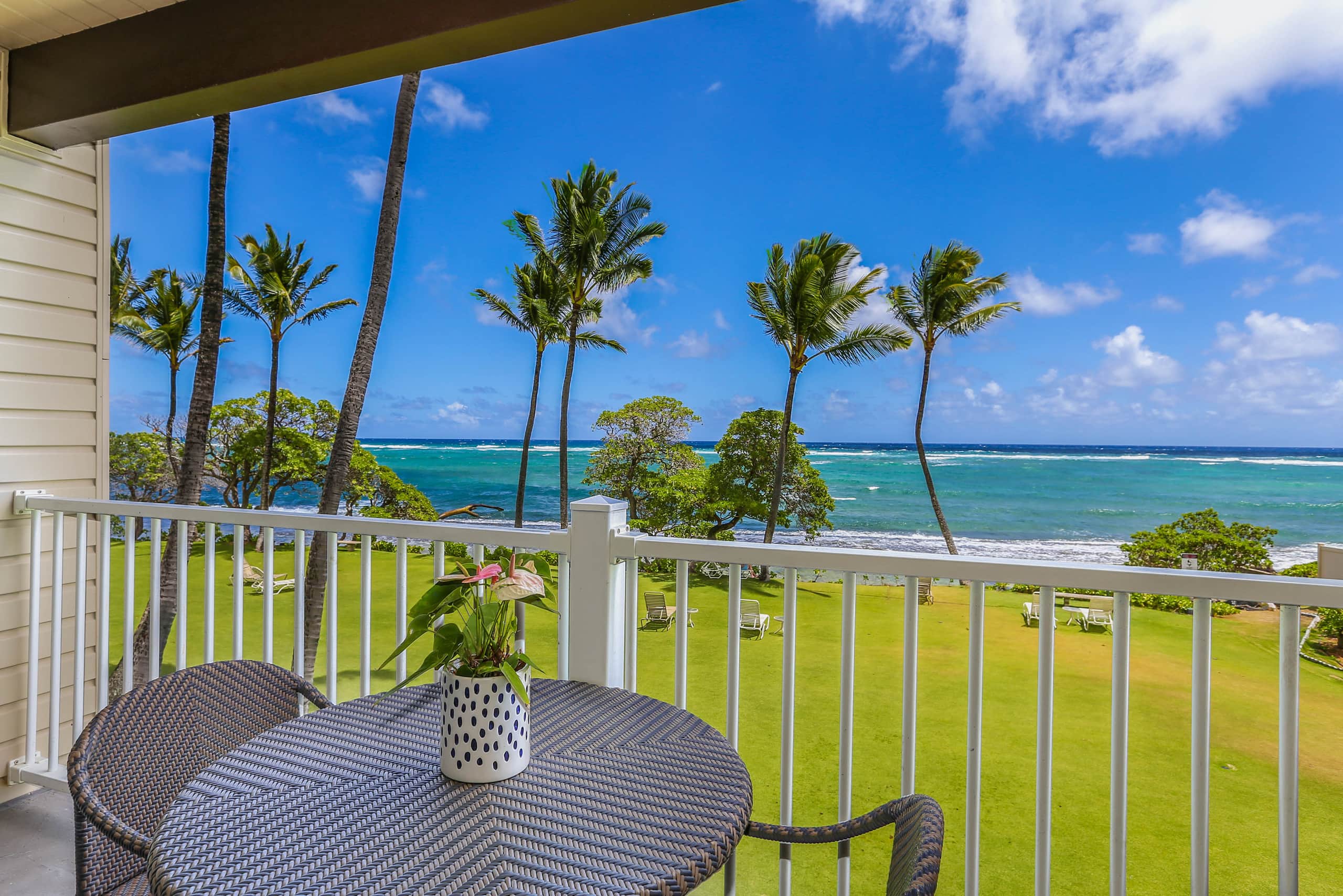 Kapaa Shore Resort 202, Oceanfront, Walk to Beach - Photo 3