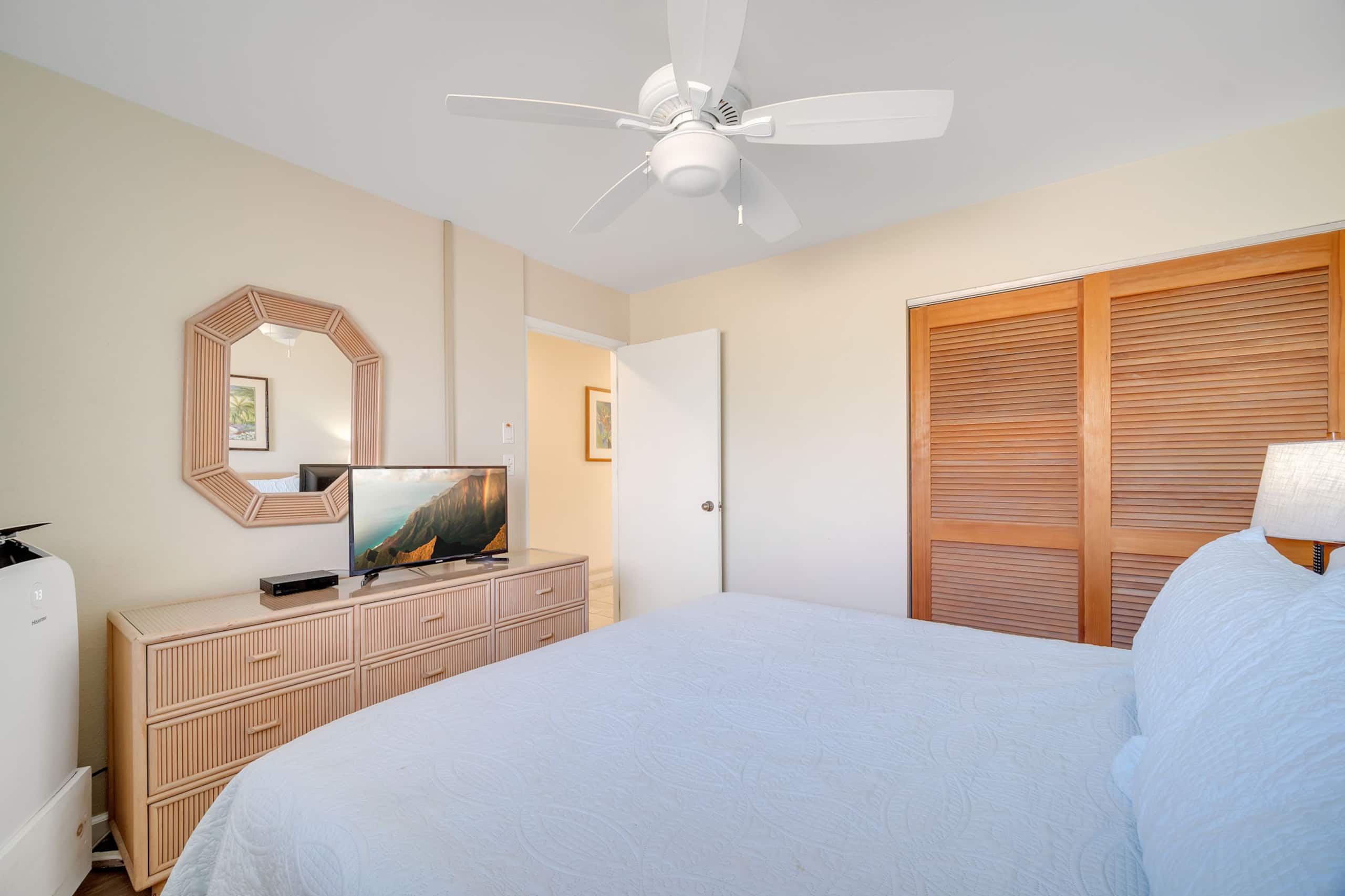 Kapaa Shore Resort 227, Oceanfront, Walk to Beach - Photo 23