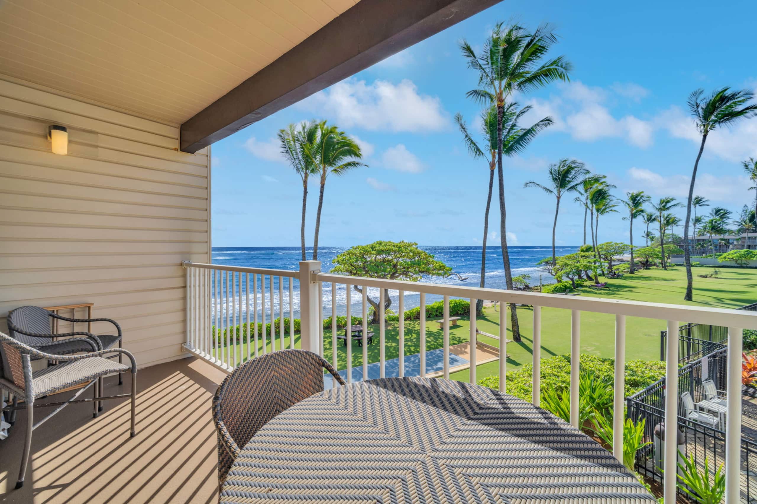 Kapaa Shore Resort 227, Oceanfront, Walk to Beach - Photo 1
